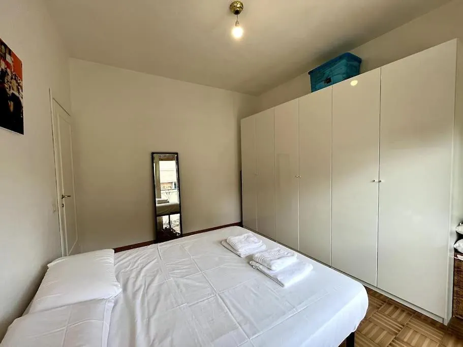 Elegante E Centrale Trilocale A Trastevere Apartment Rome Italy
